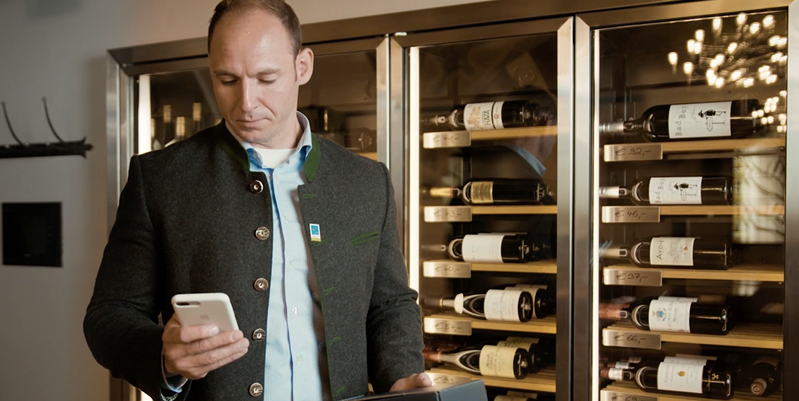 Ratskeller muenchen moves online